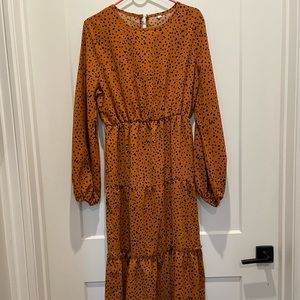 Barely worn orange & black dress